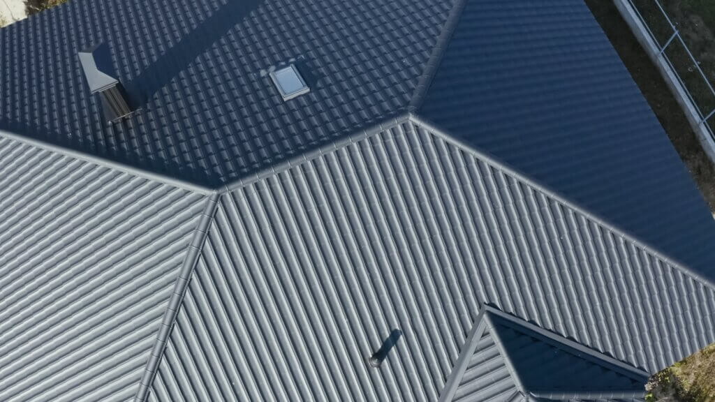 bird's eye view of commercial roof building